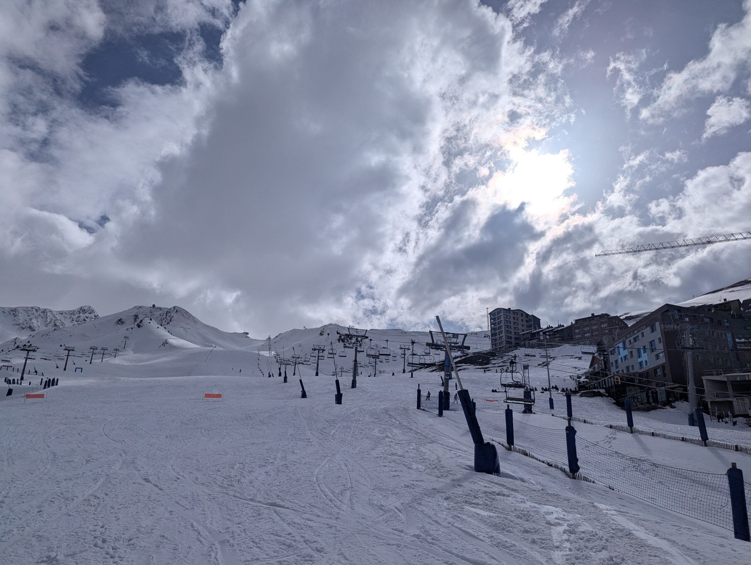 Ski resorts competitive so visibility is everything. Go Casa helps ski resort businesses such as hotels, chalets, holiday lets, restaurants & ski shops to stand out online, get more Sales & increase bookings.